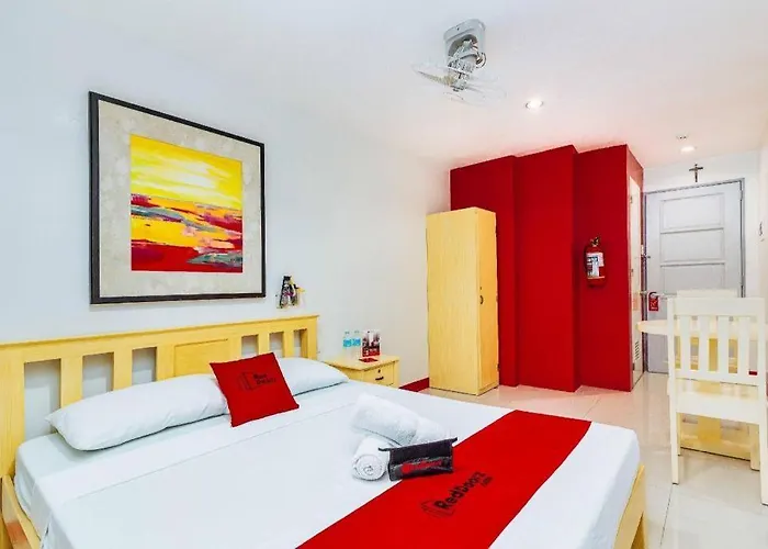 ホテル Reddoorz Near Cebu Metropolitan Cathedral