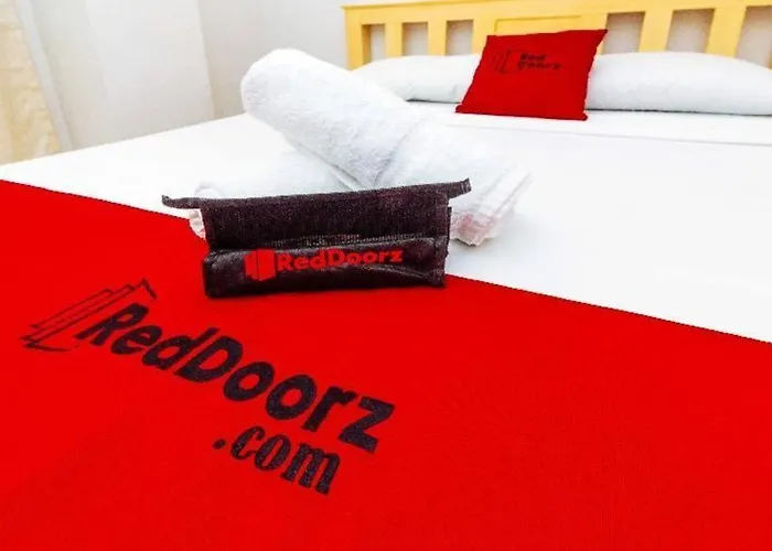 Reddoorz Near Cebu Metropolitan Cathedral ホテル *