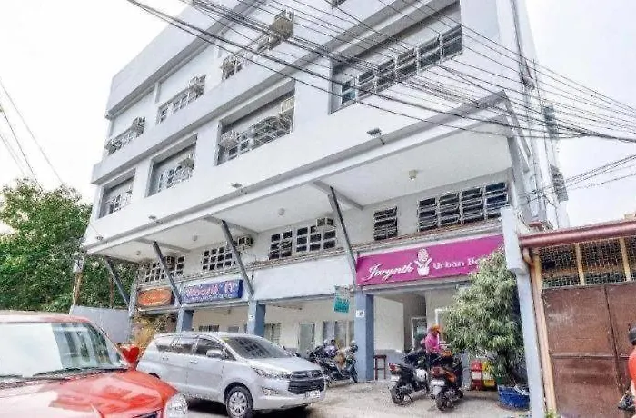 ホテル Reddoorz Near Cebu Metropolitan Cathedral Adlawon